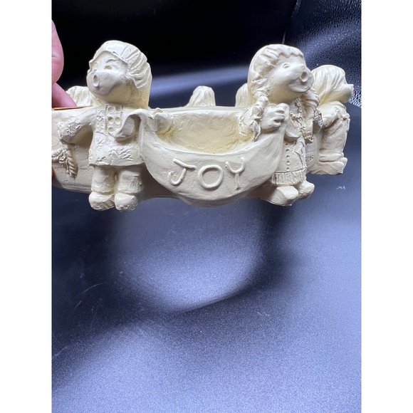 Vintage Abbey Press Advent Wreath Candle Holder Children All Over The World  - Picture 9 of 13